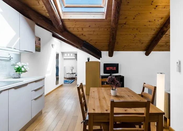 아파트 Liberty House - Vicina Fermate Bus E Treno Per Torino 키에리