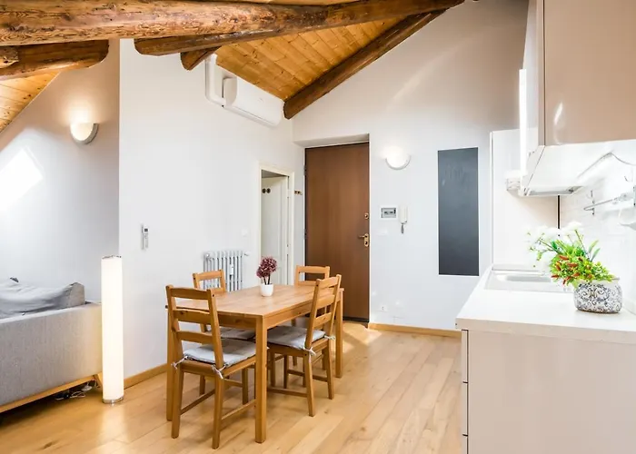 アパート Liberty House - Vicina Fermate Bus E Treno Per Torino *