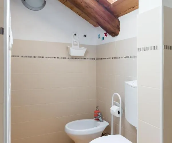 Liberty House - Vicina Fermate Bus E Treno Per Torino 아파트 키에리